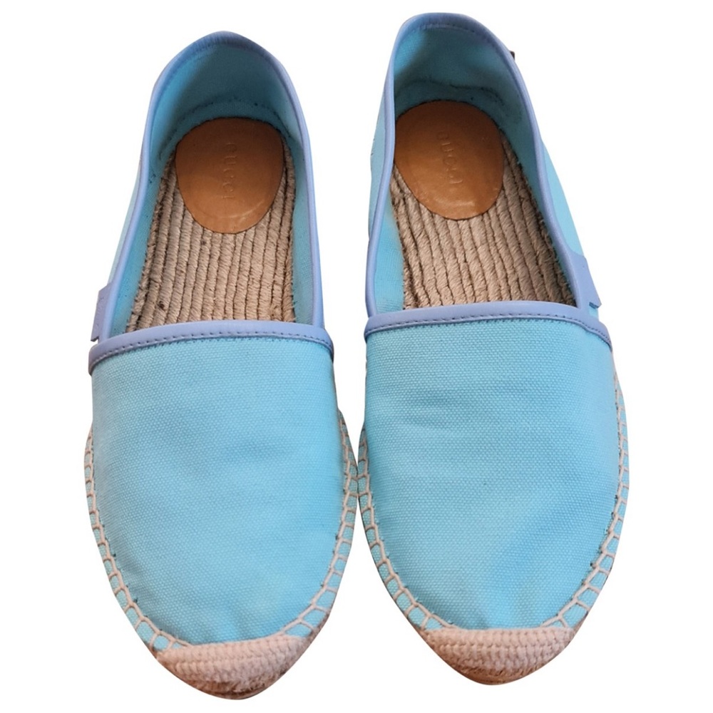 Gucci espadrilles size 38. comes with box.